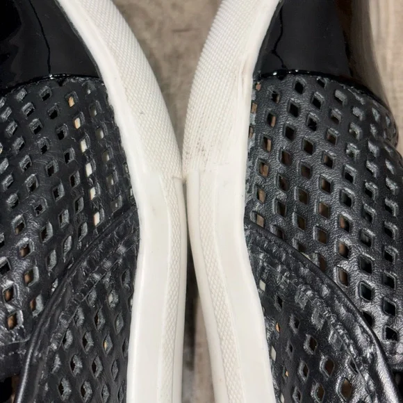 Jibs Slim Slip-On Fashion Sneaker Flat In Jet Black + Onyx Women’s Size 7 - Picture 7 of 13